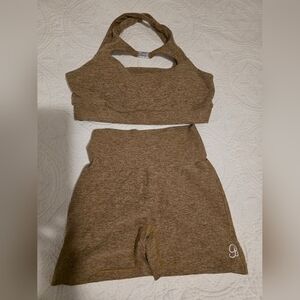 Bombshell Sportswear Set - Sports Bra & High-Waist Shorts Size Small